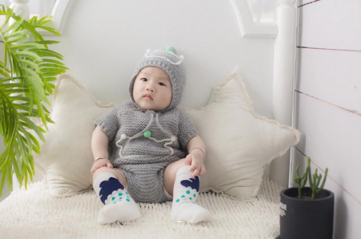 银川宝宝几个月流口水